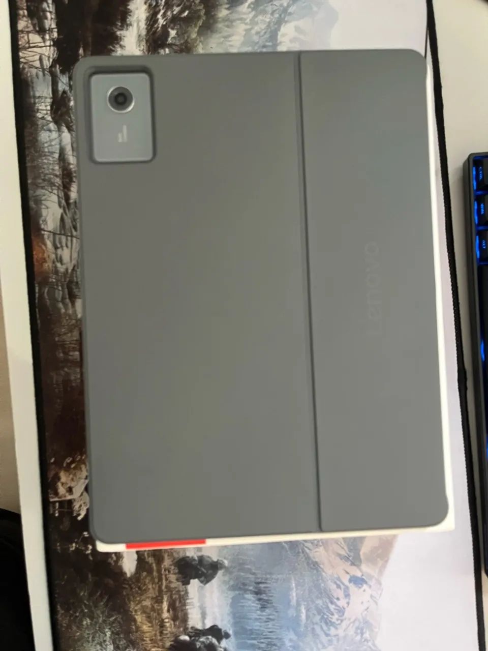 Tablet Lenovo Idea Tab 11 2.5K com Caneta e Teclado Folio - Foto 4