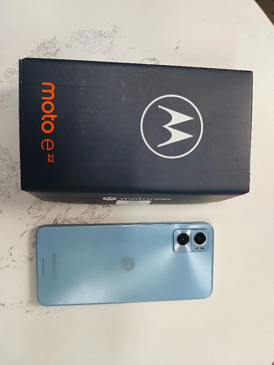 Moto E22 128GB.