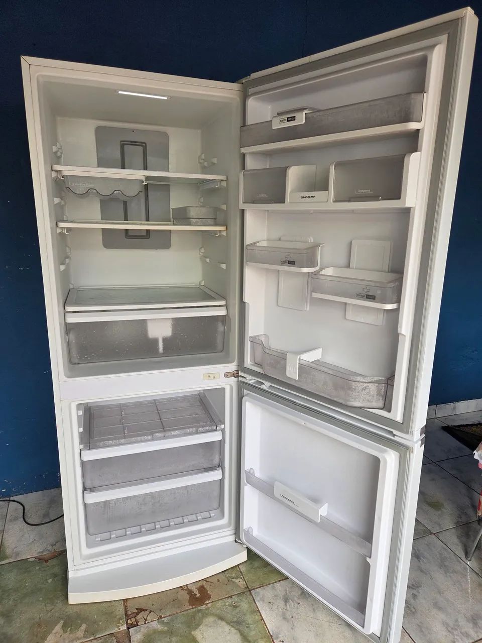 Vendo geladeira Brastemp  - Foto 2