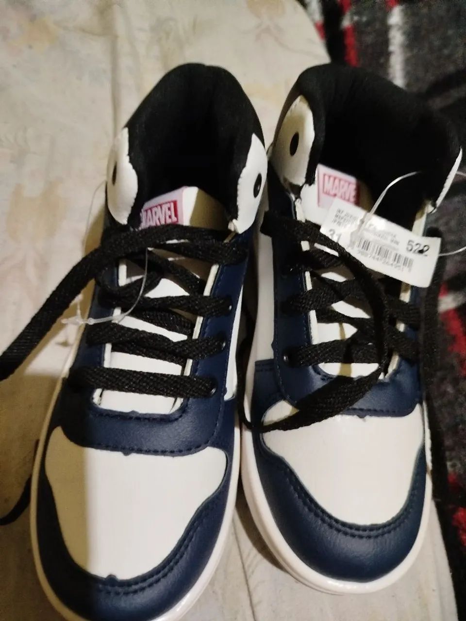 Tênis escolar Spider man NOVO