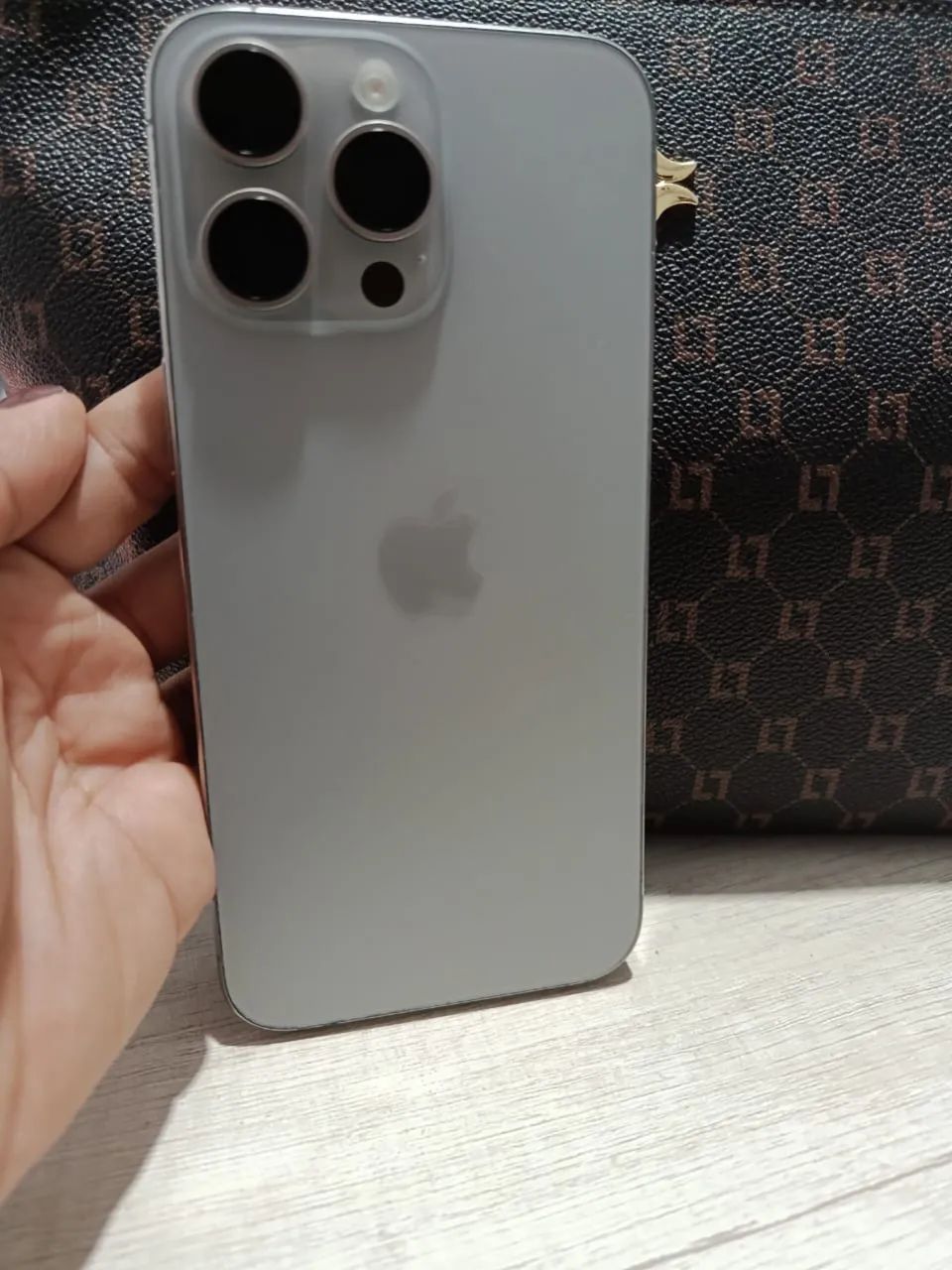 15 PRO MAX 256  - Foto 4