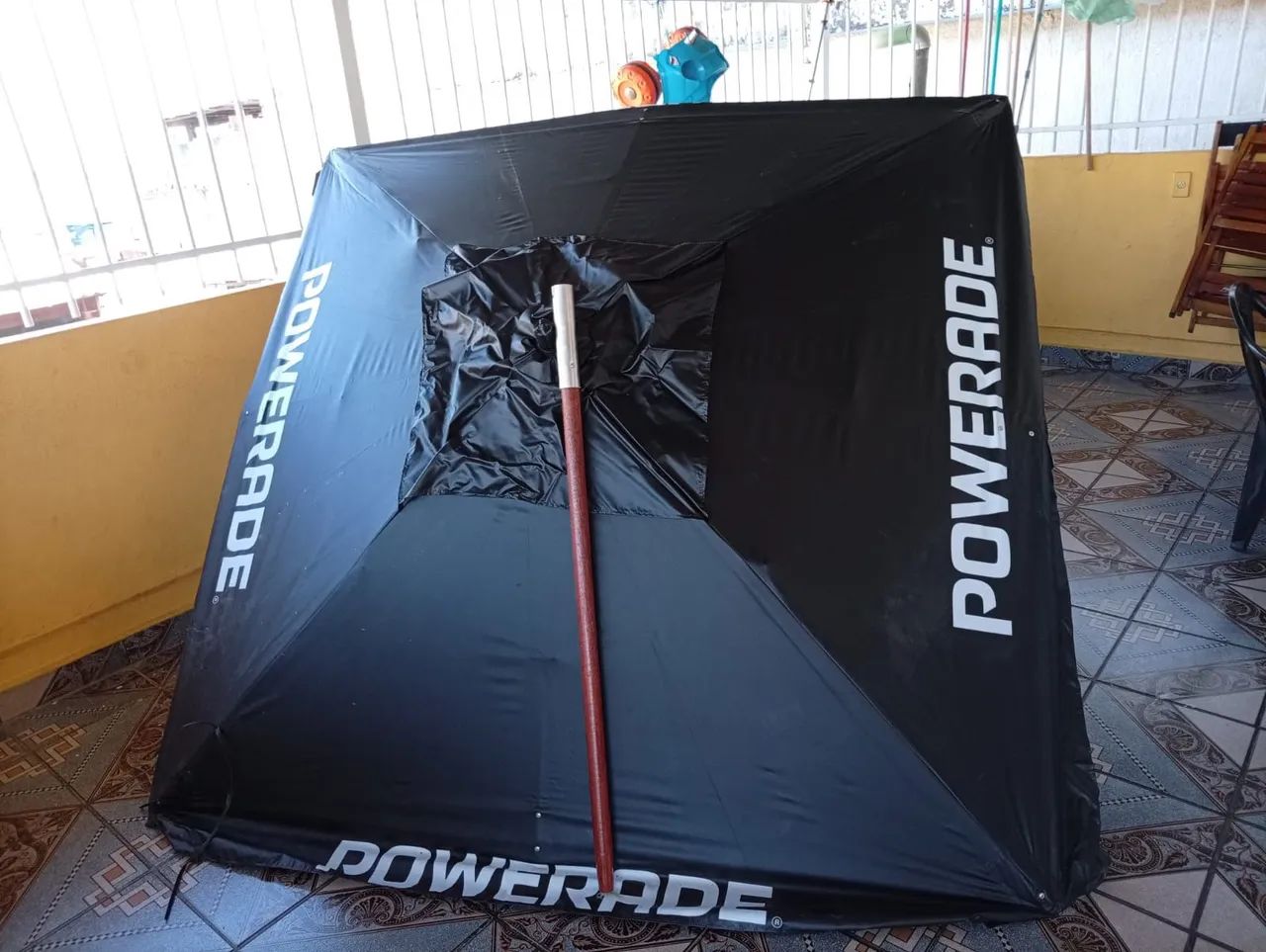 Ombrelone Powerade Novo 