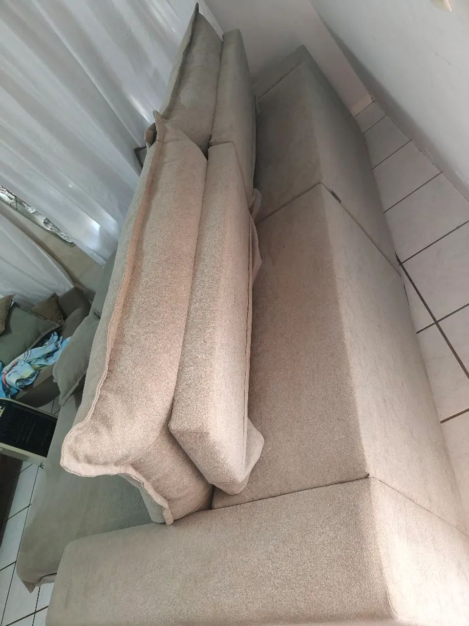 Vendo sofá comprado na Botive - Foto 4
