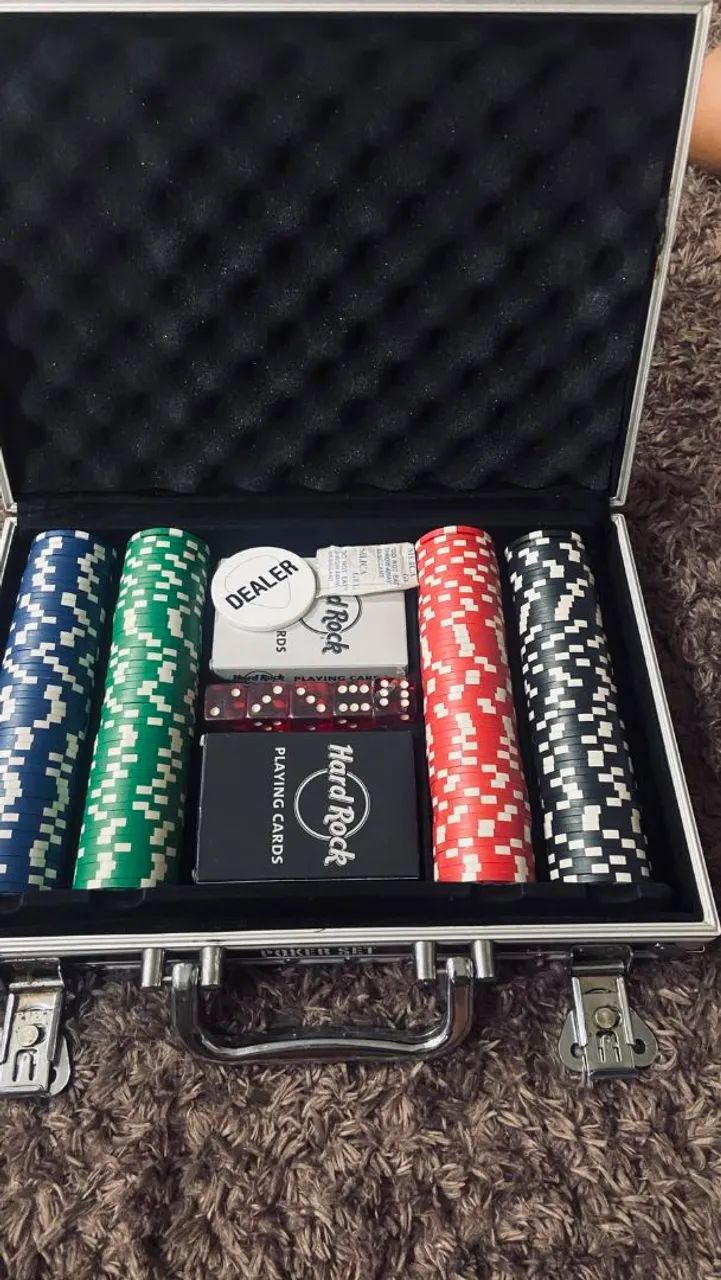 Maleta de poker HARD ROCK com 200 fichas  - Foto 2