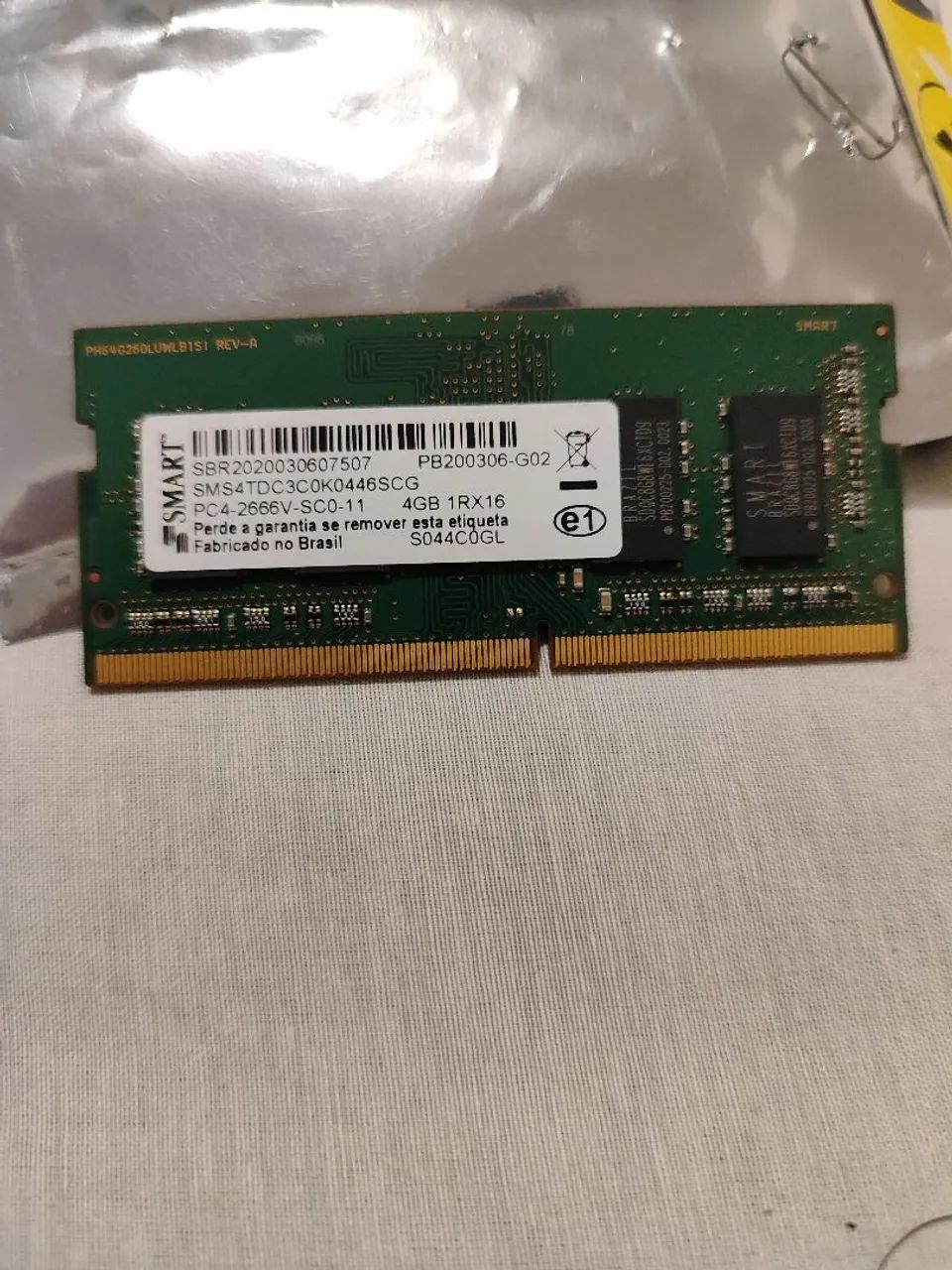 Memória notebook 4GB DDR4  2666