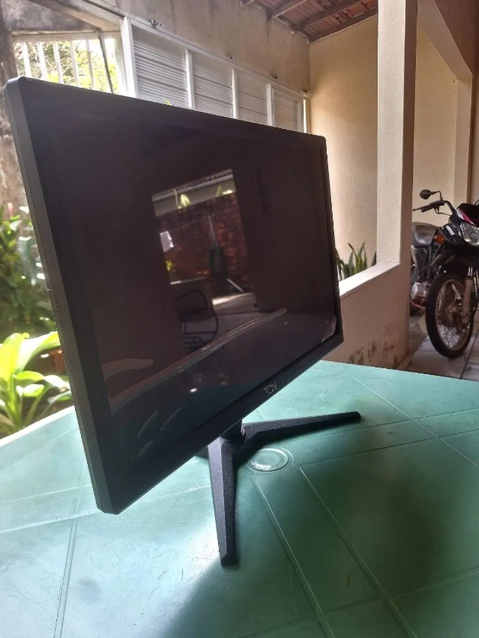 Monitor LED TCN 19" HD - Novo  - Foto 3