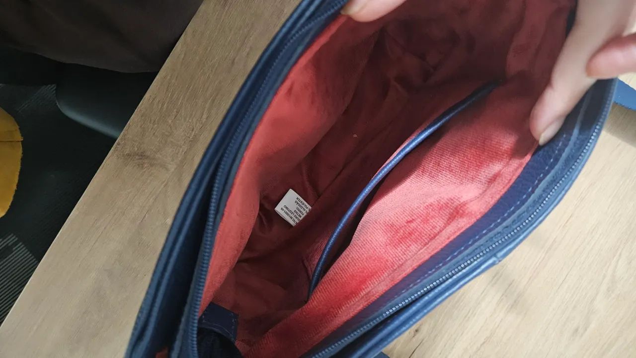Bolsa azul marinho em couro legítimo  - Foto 2
