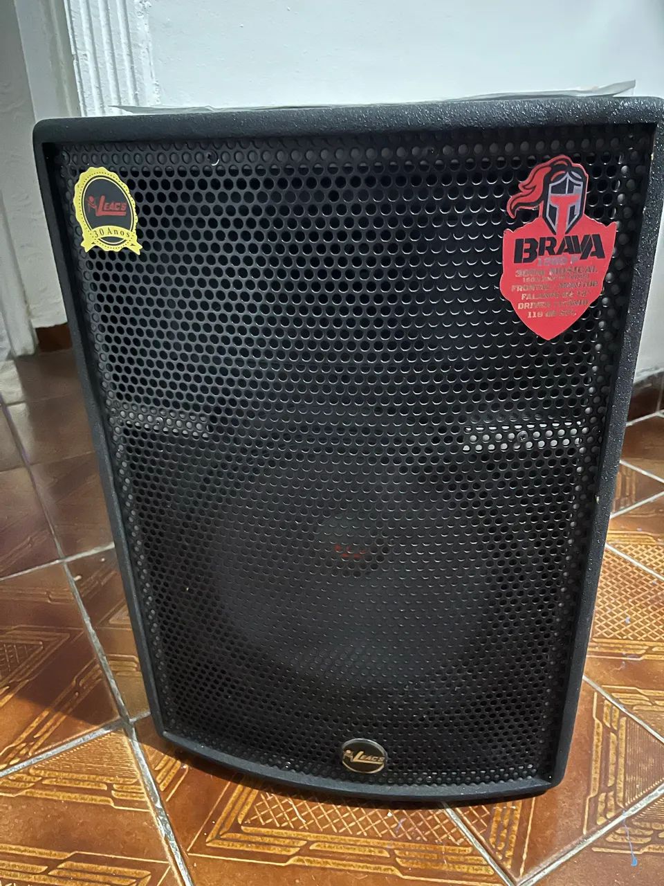 Caixa de Som a Venda 