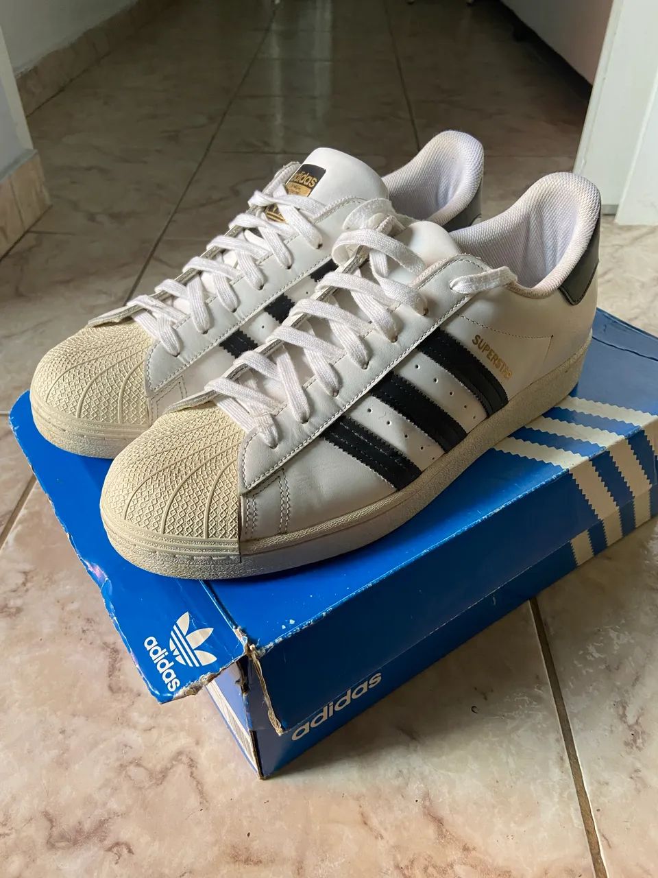 Adidas Superstar TAM 43 - Foto 3