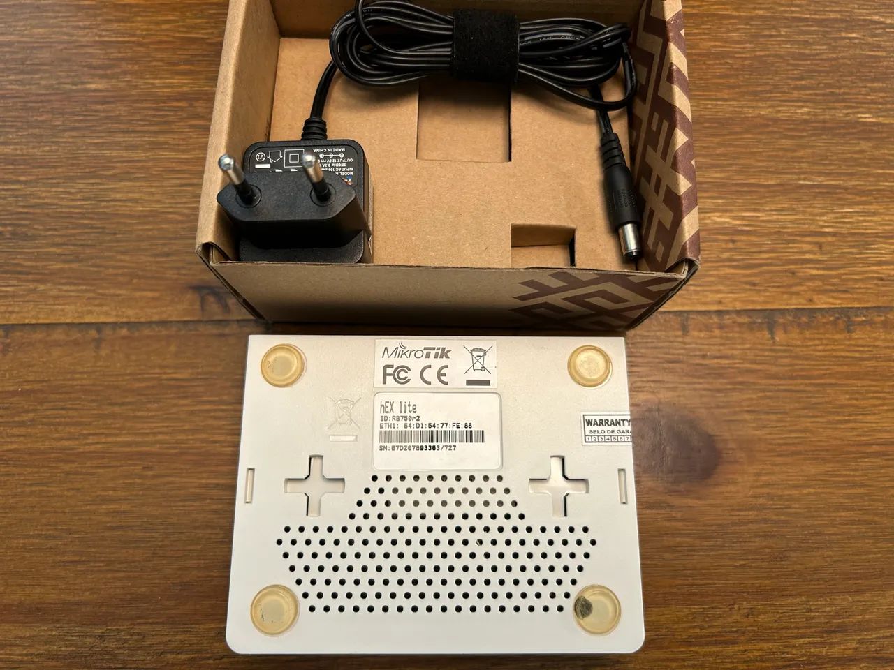 Roteador Mikrotik Hex Lite Rb750r2 5 Portas Poe  - Foto 3