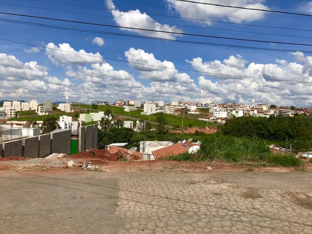 Oportunidade Terreno Av Principal Colina Verde - Foto 3