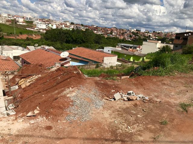 Oportunidade Terreno Av Principal Colina Verde - Foto 2