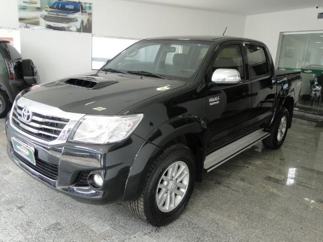 Hilux cd srv 3.0 top 4x4 diesel aro 17