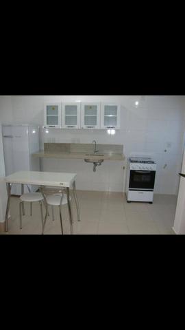 Vende-se Flat mobiliado. Ótima localização