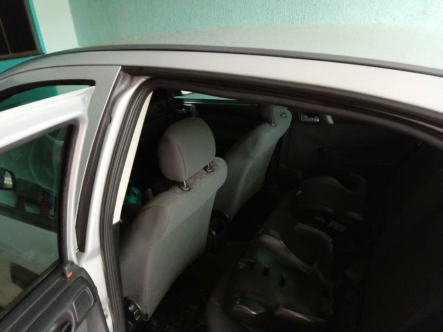 Vendo astra sedan 2005 - Foto 2