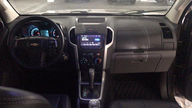 Chevrolet S10 2.8 4x4 Diesel LT 2015- Muito nova!! - Foto 9