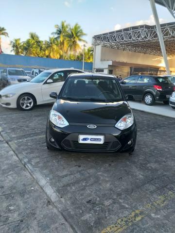 Fiesta sedan 1.6 2013 - Foto 3