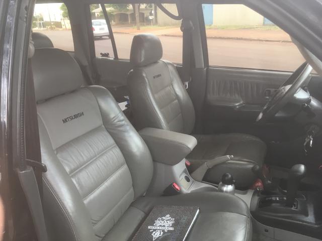 Vendo ou troco por saveiro .Pajero sport 2.8 turbo diesel 4wd - Foto 6