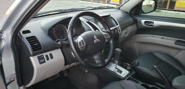 Pajero Dakar HPE 4X4 Automática 3.2 2015! muito nova! DOC 2020 PAGO! - Foto 9