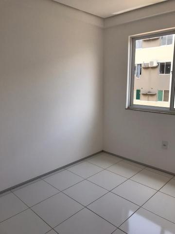 Casa e Condomínio (Três Quartos) - Foto 8