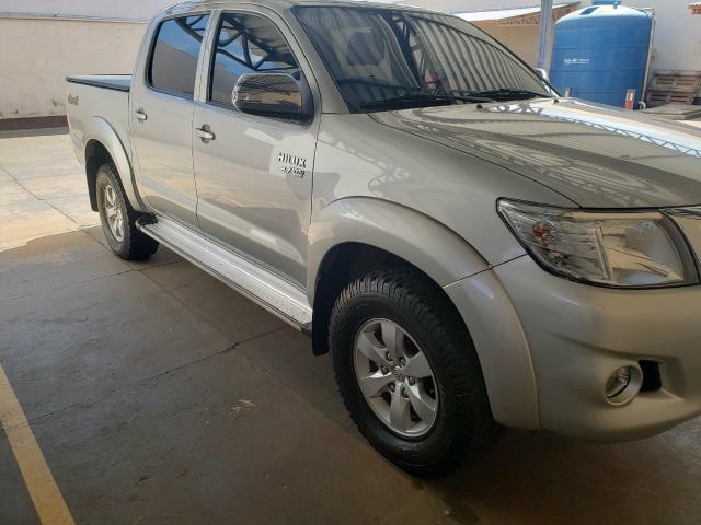 Vendo Hilux 2013 FLEX AUTOMÁTICA 4x4