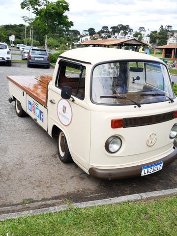 Kombi relíquia não corujinha