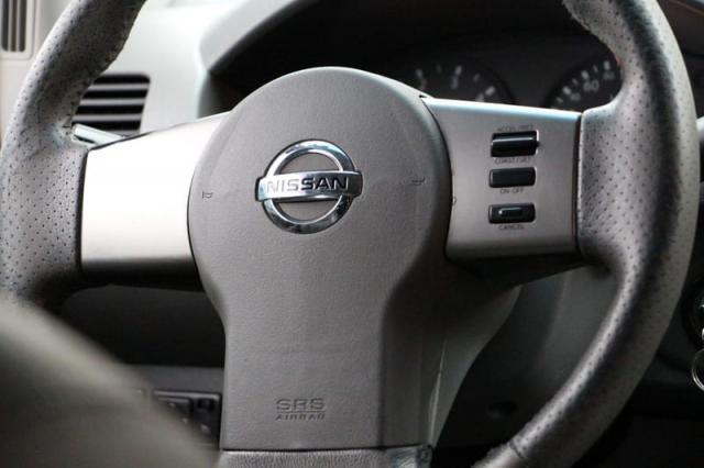 NISSAN FRONTIER SEL CD 4X4 2.5 TB DD AUT - Foto 9