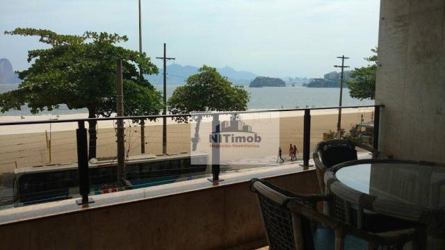 Ótimo apartamento frente mar, muito amplo beirando 280 m2, mobiliado, com sala, sala intim - Foto 10