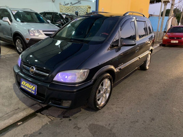 CHEVROLET ZAFIRA ELEGANCE 2008