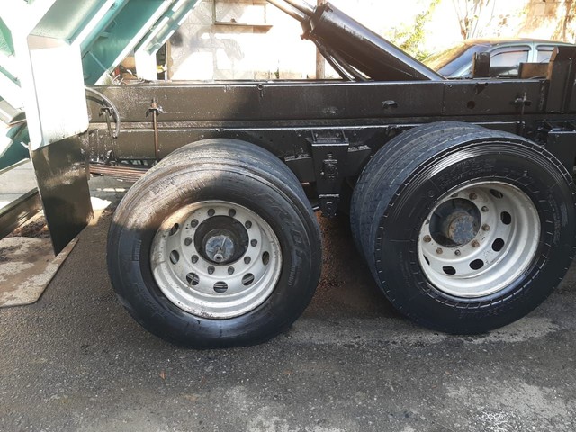 CAMINHÃO 1113