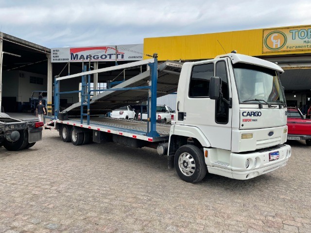 FORD CARGO 815 ANO 2004