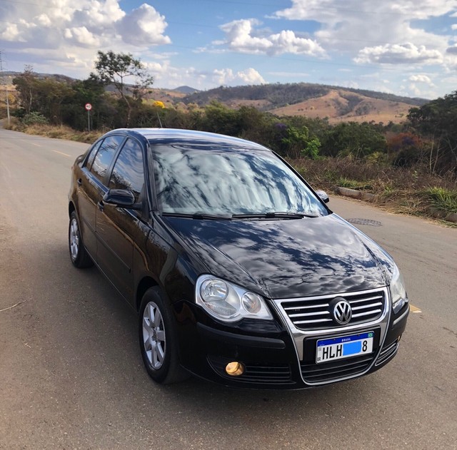 POLO SEDAN 1.6 TOTAL FLEX 2010