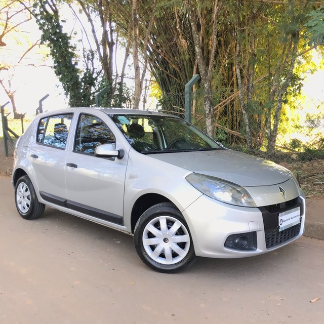 RENAULT SANDERO 2014