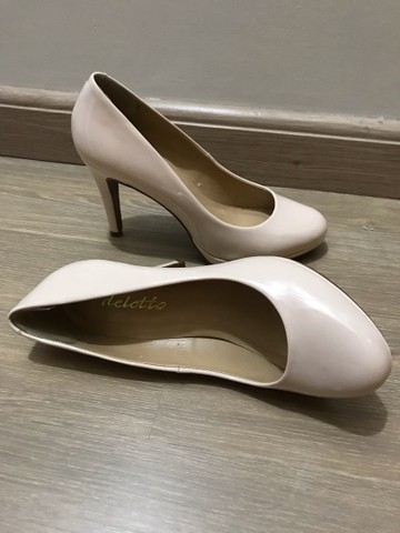 Compre Sapatilha Mule Delotto Fivela Pedras Rosa Delotto Online