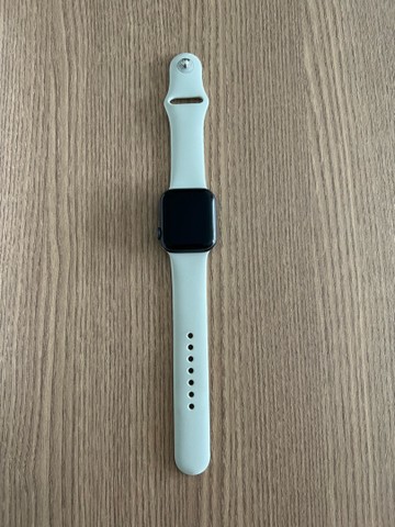 apple watch 5 40mm olx