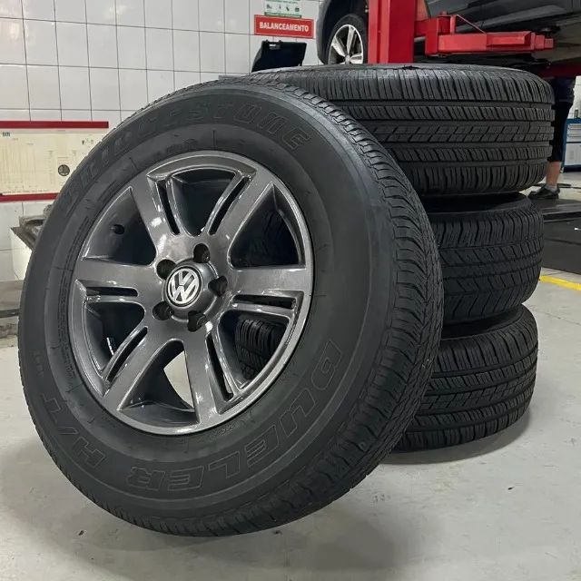 rodas 17 amarok vw originais c/ pneus 265x65 r17  - Foto 5