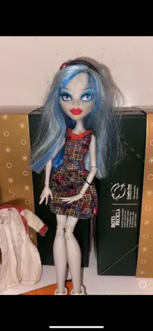 Boneca monster high usada