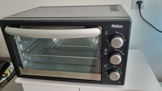 Forno Eletrico Philco PFE17P de 17L com Timer Preto