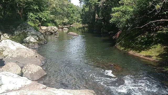 Chácara com um maravilhoso Rio para laser ou moradia 