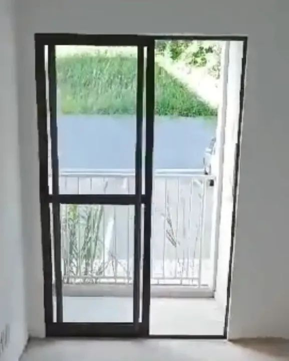 Porta de Vidro para Área Externa