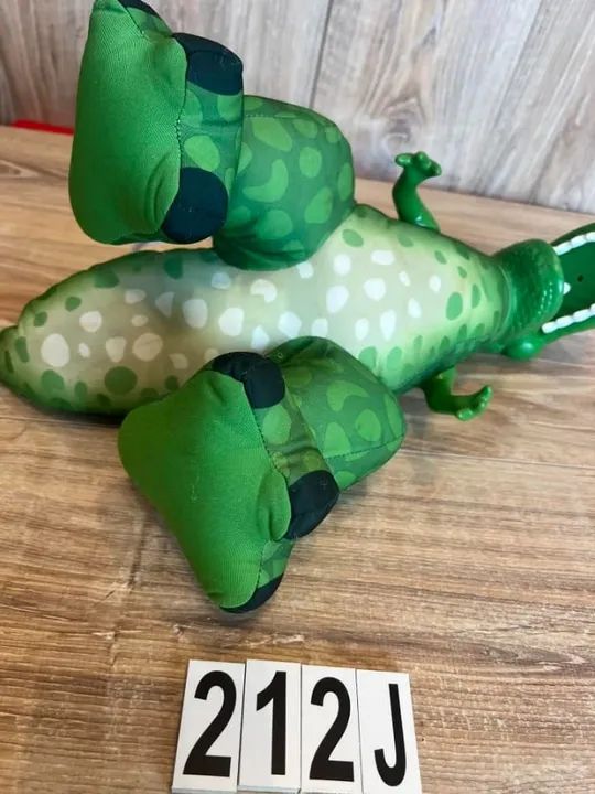 Fisher Price Disney Pixar Toy Story 3 Rex , faz sons qdo vc aperta a barriga - Foto 4