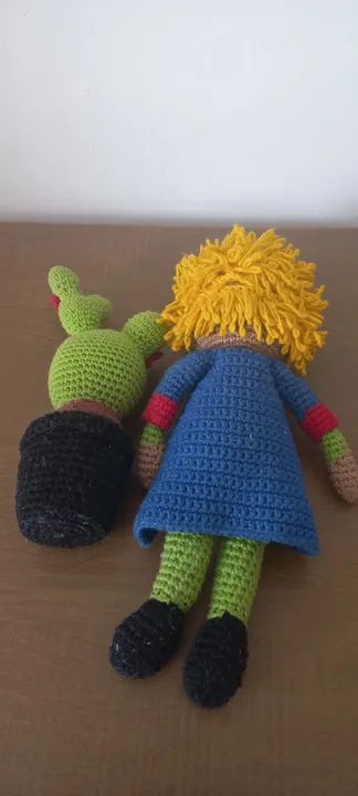 Pequeno Príncipe e Cacto ( amigurumi) - Foto 2