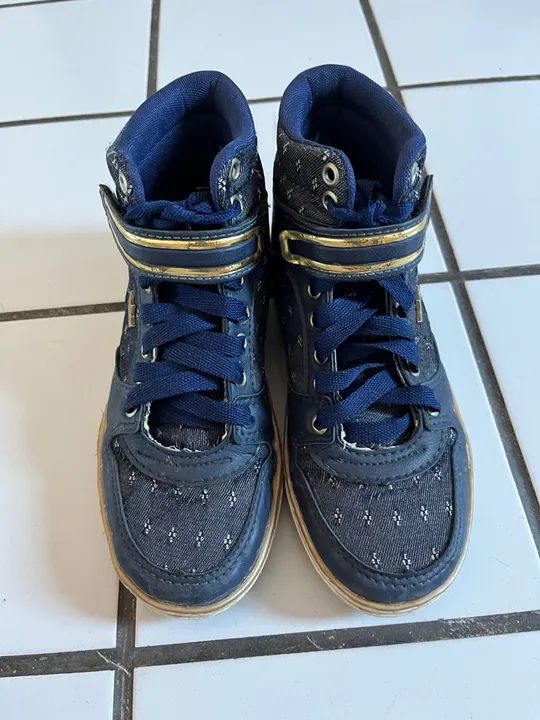 Tênis Jeans número 37