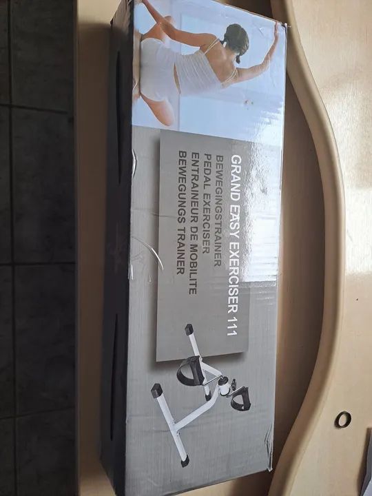 Exercitador de Pernas Grand Easy Exerciser 111