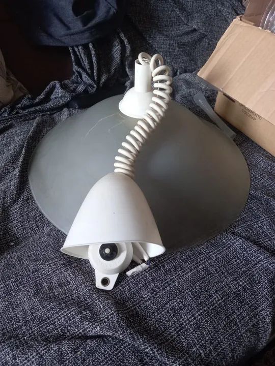 Luminária de teto com fio