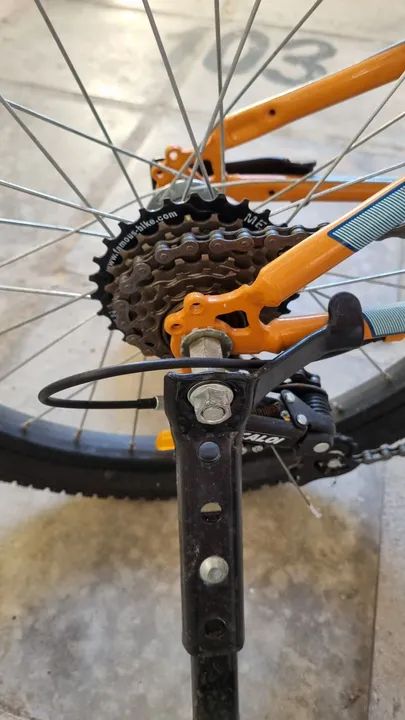 Bicicleta Infantil com Rodinhas - Foto 5