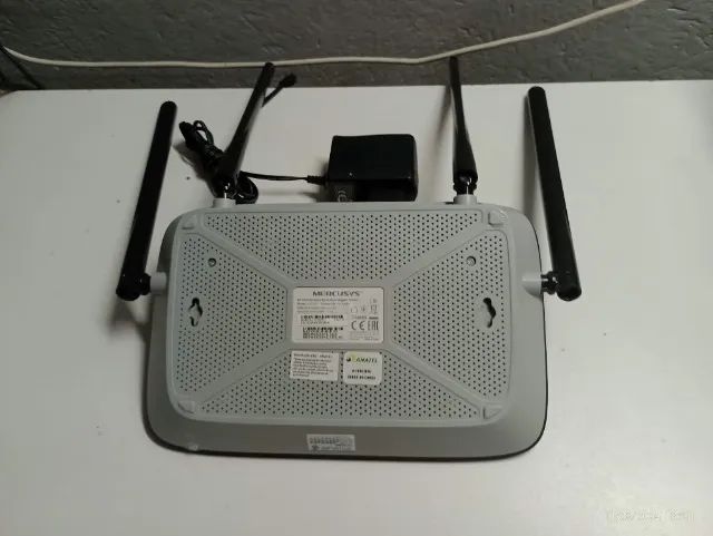 1 Roteador Gigabit Mercusys AC12G - Usado - Foto 3