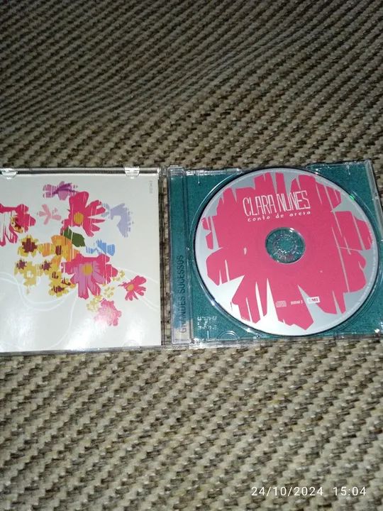 CD Clara Nunes - Contos de areia - Foto 3