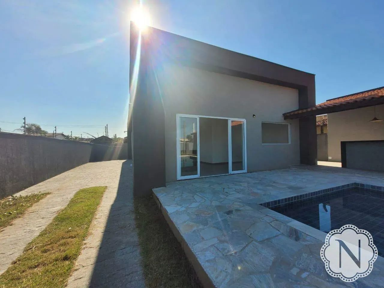 Casa alto padrão com Piscina. - Foto 4