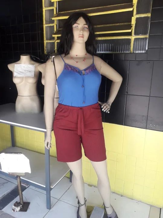 Manequins de fibra  ( Pluz Size )
